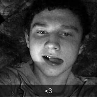 danielvegsroxs's profile picture. I'm 14, gay, and funny asf, that's all u need to know