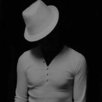 tito (@escapedeep) 's Twitter Profile