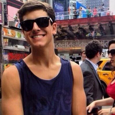 JackSCRP's profile picture. barbs is my bestfriend / single