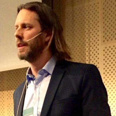 Associate professor and sports medicine clinician. Specialized in shoulder injury prevention, rehab and performance. @HandballGroup