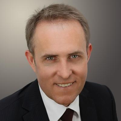 #CFO | #Strategy | #MandA with a passion for geopolitics, market dynamics and data science (beginner but addicted learner) 🏌️♀️⛷