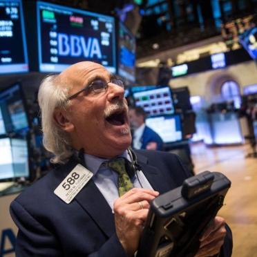 #economia sobre mercados financieros. Todo lo que quieres saber sobre #inversiones y noticias financieras para invertir mejor en #bolsa tb @RamonBuscason