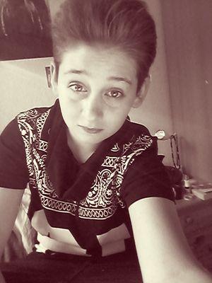 bettinger47's profile picture. ApeCrime♥ wir sehn uns aufem Videoday liebe Freunde :) Quatscht mich mal an :P