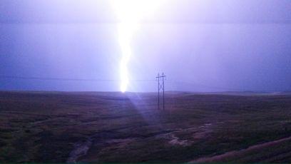 I live in SW So Dak I love to watch/chase/photograph storms. I am a NWS trained spotter.