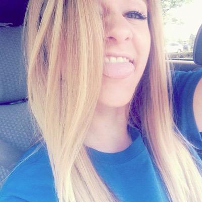Seventeen/ Junior/ Ashley Is my main. / God above all./️/Follow meee./ #Loser/ Tyga is bae ♥