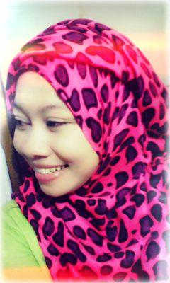 justcallmeMissX's profile picture. STMIK & Akademik Bina insani • 
IG : Andiniputriutam