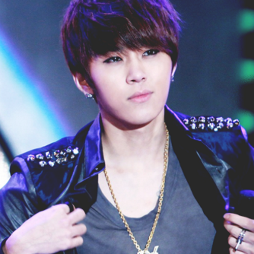 datquang101's profile picture. 