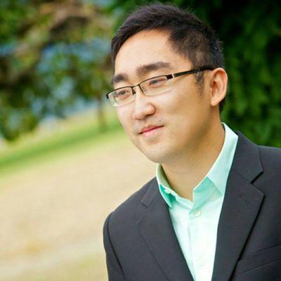 TwoOfTheYangs's profile picture. Yep.