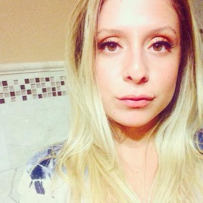 natiilopezz94's profile picture. M.I.A // 21