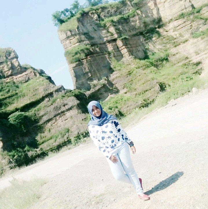 FebriaMutiara's profile picture. bismillah  :)