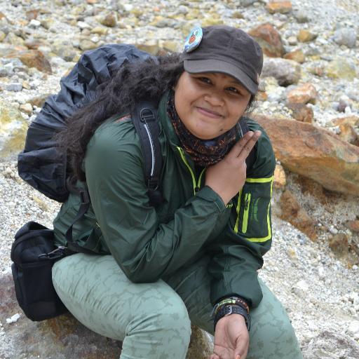 Vhiegianthie's profile picture. ALLAH allways stay with Me |Be confident with yourself and stop worrying what other people think. Do what's best for your future happiness! | I Love My Bie ♡♡♡