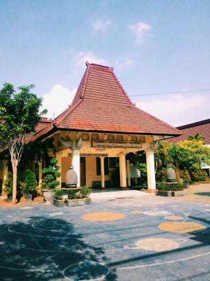 The Excellent Academic Atmosphere | Jujur - Berprestasi - Santun