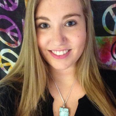 908Laur's profile picture. All good things are wild and free