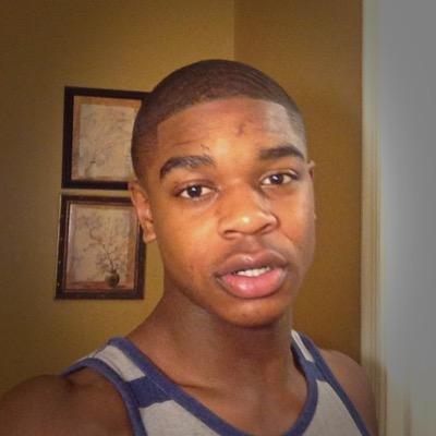 PoeticInjusticd's profile picture. go follow my new account! CFoxx336