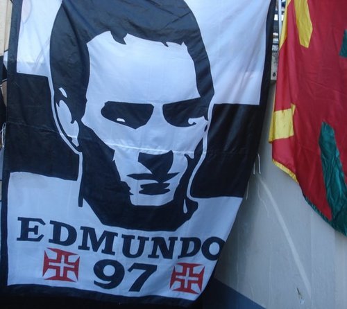 De Vascaínos para Vascaínos.