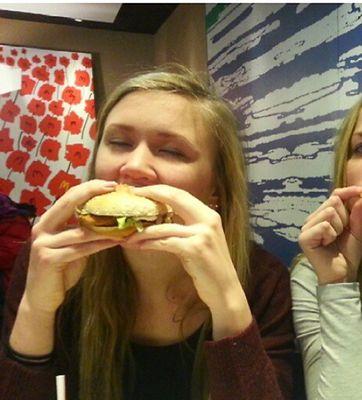 Malmbooorg's profile picture. Man ser ju att jag är coolare än dig