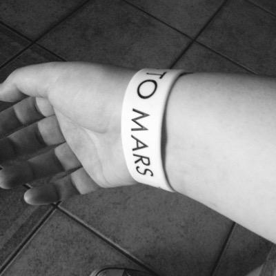 Greta_Caulfield's profile picture. #Echelon #Soldiers #Idiots Life is Music and the Music is Life!