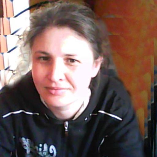 v05011975's profile picture. 