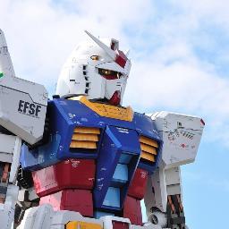 私の地元の秋田県湯沢市の情報をたまーーーに発信しつつ、メインは趣味的なこと&わが家の愛犬、日本スピッツのすばるの日常をポツポツと発信しますので、お付き合いください。
自分的には、右でも左でもなく、真ん中です!たぶん…。駐車場で、いつも右に寄って停めてるのは、助手席の人を気遣ってるからです!!