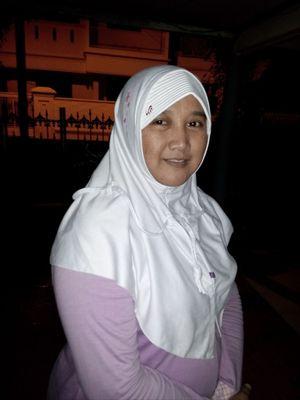 Mei_si_Mei's profile picture. Less is more