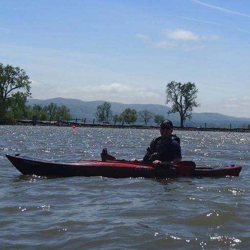 bassdudeguypunk's profile picture. I say words.