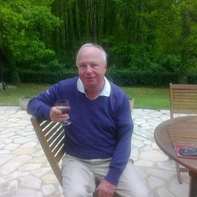 Ex golf professional and co owner of Ingol Village Golf Club. Management and business consultant.