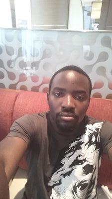 djomkamk's profile picture. 