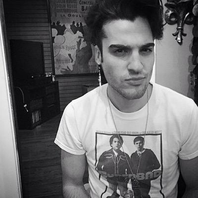 Mason__McCarthy's profile picture. Yo yo, it's Mr Mason here. Dating a blonde haired beauty. Oh and I have a twin sister named Madison. And I like to sing. Living it up in New York with my girl.