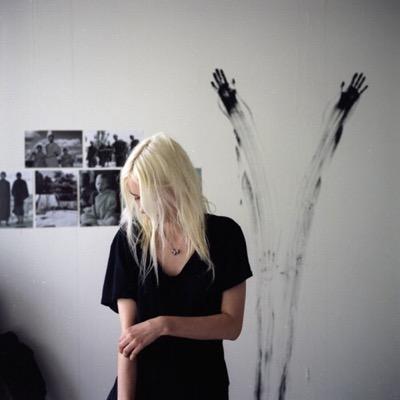 lifeofsadteens's profile picture. hopeless but hoping, i will somehow make it out alive. 


• i follow back!