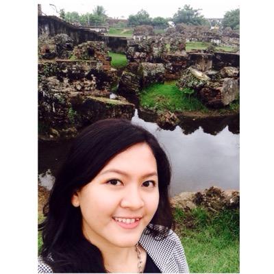 Fikom Unpad'11 | Tourism Ambassador of Banten  | Owner ZOLA_IND | MC | IG : hanishafarisa