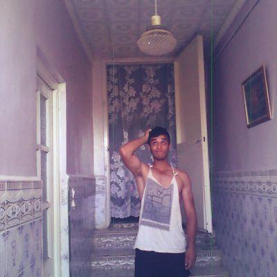 walidwalkerm16's profile picture. 