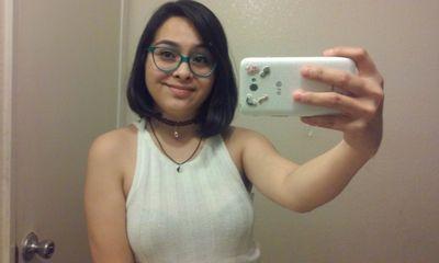 EdnaMarquez95's profile picture. be yourself and nobody else