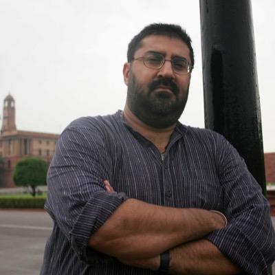 Fmr Managing Editor, @TheQuint | Fmr Exec Prod, Investigations, @CNNnews18 | Director, Jassi Jaissi Koi Nahin | Big & Bearded | Loves Life, People, Food & News