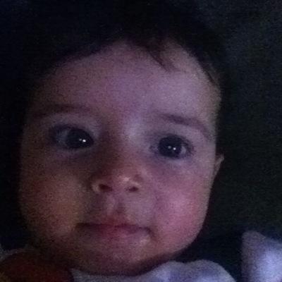 AyhanGo's profile picture. 