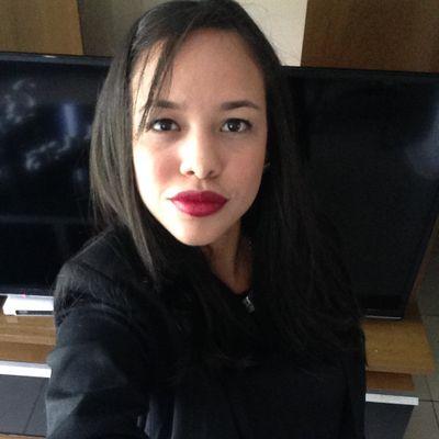 Mariuska16's profile picture. Ing. Geodesta... Vive con sencillez. Sueña en grande. Sé agradecido. Da amor. Ríe muchísimo. Amante de mi Vzla!