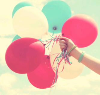 sulihtiara's profile picture. Kediri , 16 Februari 1997 . Ig : Sulihtiara . FB : tiaraa.fitrii