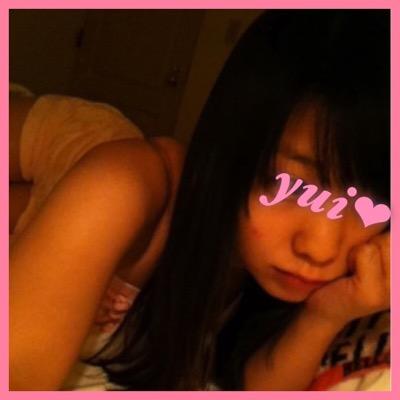 よくえっちぃて言われるよ♡ ゆぃのえっちなツイートをたくさんRTやふぁぼしてくれたらうれしぃな♡ いきなりで失礼な人にはごめんなさいしますn(◡)n