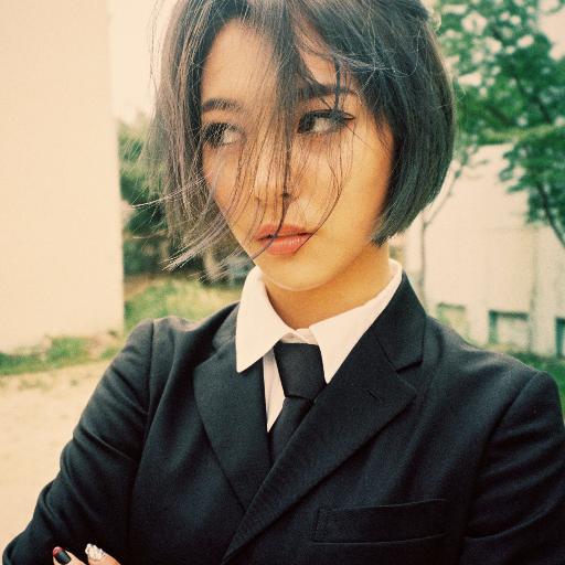 Bernie 2020! Into Kpop and K dramas and Muslim