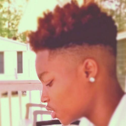 slim_yungin's profile picture. 18, [L]GBT➡ Follow me on ig: _blessedsince96