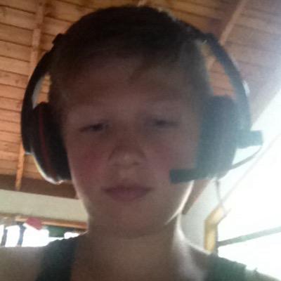dadabinkatron's profile picture. Subscribe to my youtube its :ApEx dada