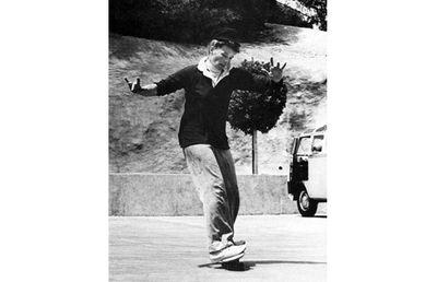 life_is_mybitch's profile picture. 