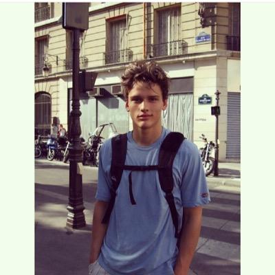 simonrpgcrsn's profile picture. aria je t'aime comme de la mozzarella