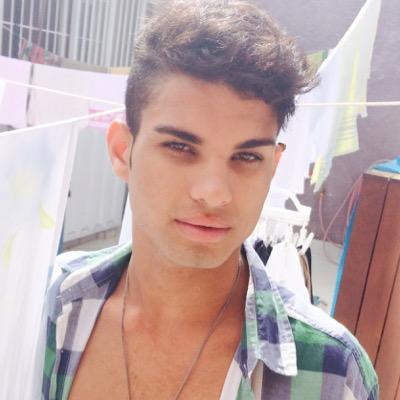 Instagram. diegosantana19 Snap diegosantana705 http://t.co/JWynZSW2Bl
http://t.co/20thsaa2Gl
