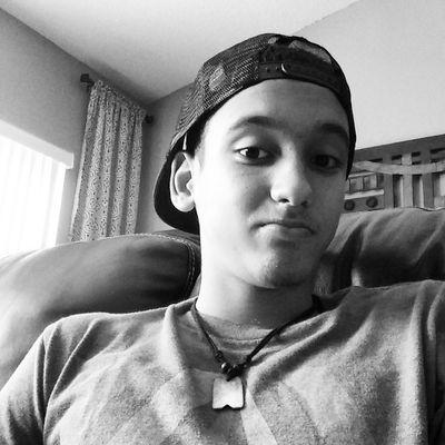 ImZyrky's profile picture. enjoy life