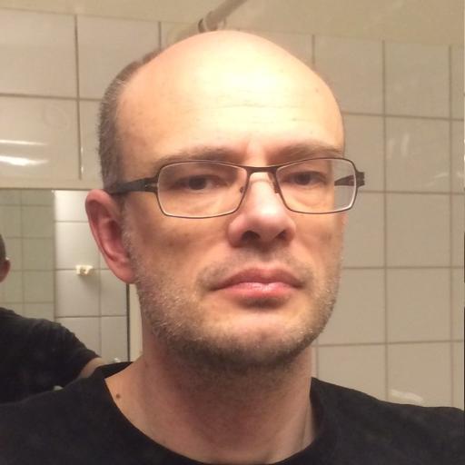 Computer and ham radio geek... Tweet random things in English, and local politics etc. in Swedish. 🏳️🌈