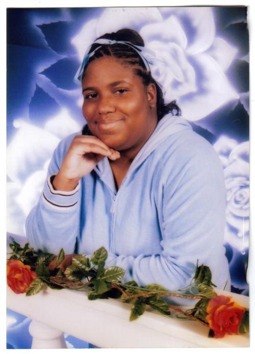 prettynthic's profile picture. I am a very nice person and real cool!