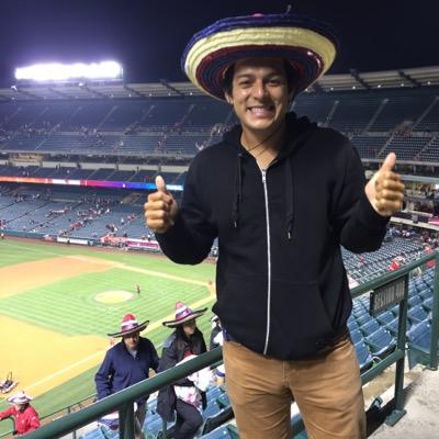 LedesmaM's profile picture. • twenty seven • gardener • traveller •