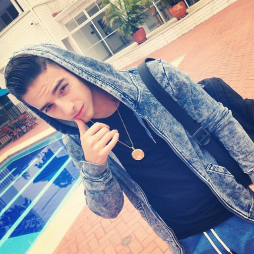 Fans De @MALUMACOLOMBIA En Uruguay.

Te amamosJuan!♥ #PBDB♥