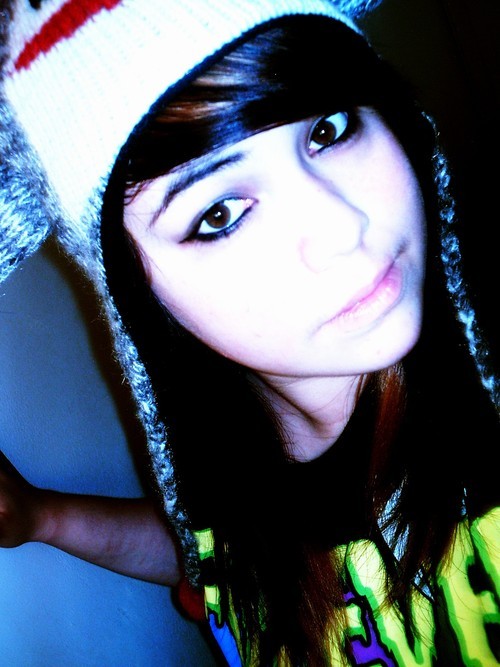 angieapathy's profile picture. 