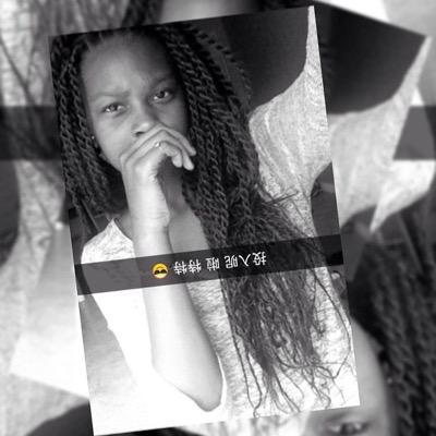 Gyal 972 //